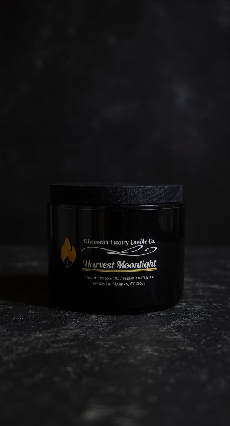 Divinorah Luxury Candle Co. Harvest Moonlight Soy Coconut Blend Candle, Black Matte Container, 4 oz, Crackling Wooden Wick, Fall Collection with Notes of Creamy Coconut and Green Apple.